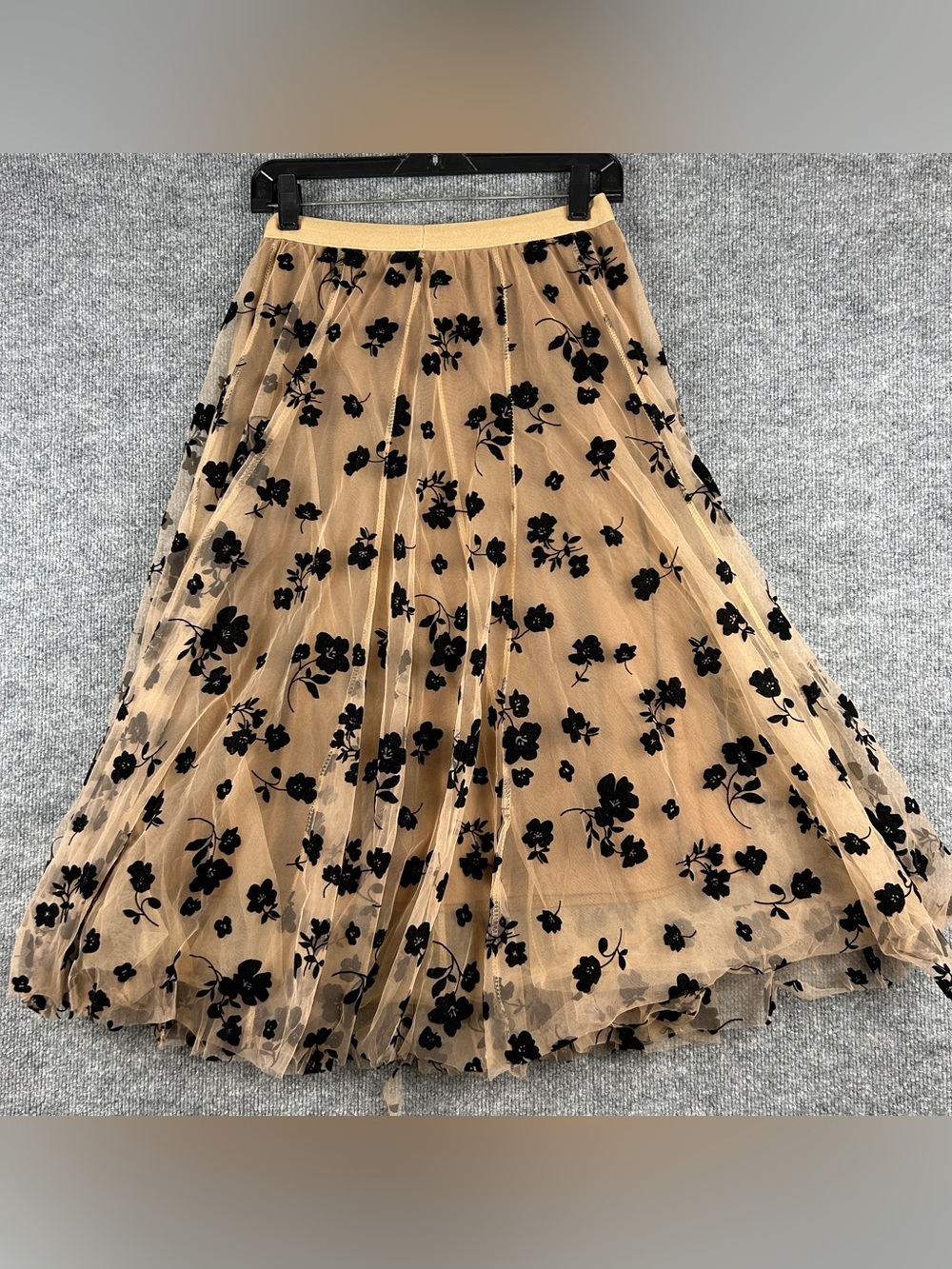 Chicwish Nude Tan Black Flocked Velvet Floral Tulle Mesh A-Line Midi Skirt Sz M